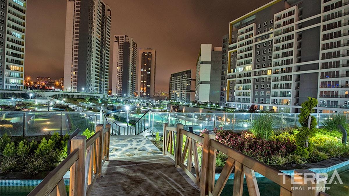 Istanbul Apartments with city and nature view for Sale in Başakşehir - 42616