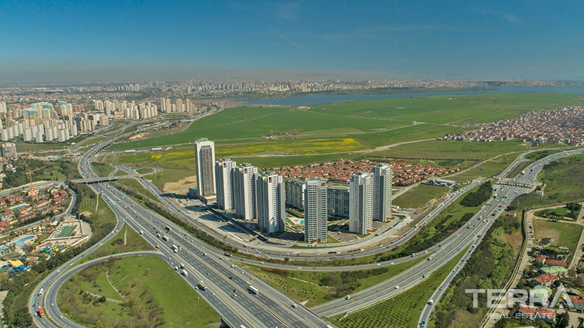 Istanbul Apartments with city and nature view for Sale in Başakşehir - 42619
