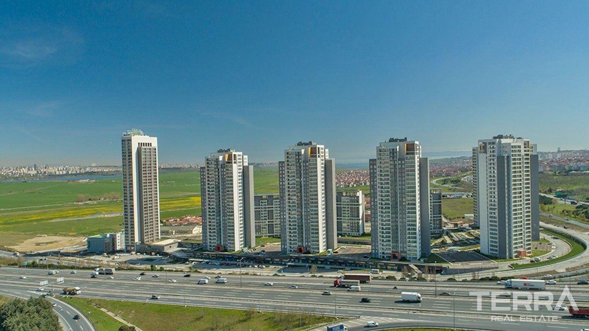 Istanbul Apartments with city and nature view for Sale in Başakşehir - 42621