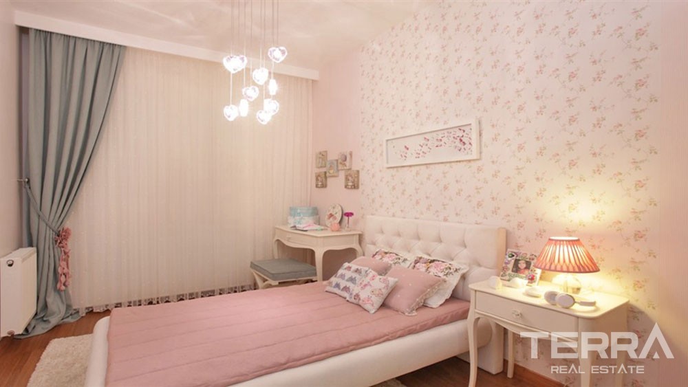 Istanbul Apartments with city and nature view for Sale in Başakşehir - 42640