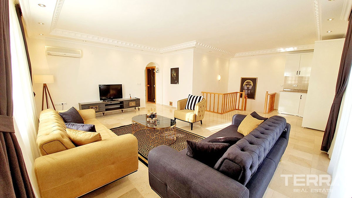 Apartment for Sale in Alanya Mahmutlar within Walking Beach Distance - 42847