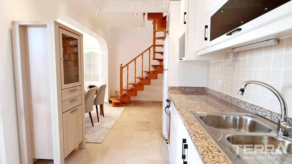 Apartment for Sale in Alanya Mahmutlar within Walking Beach Distance - 42854