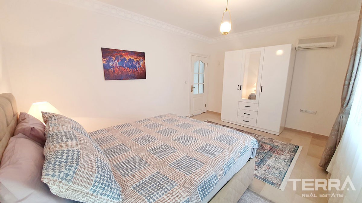 Apartment for Sale in Alanya Mahmutlar within Walking Beach Distance - 42866