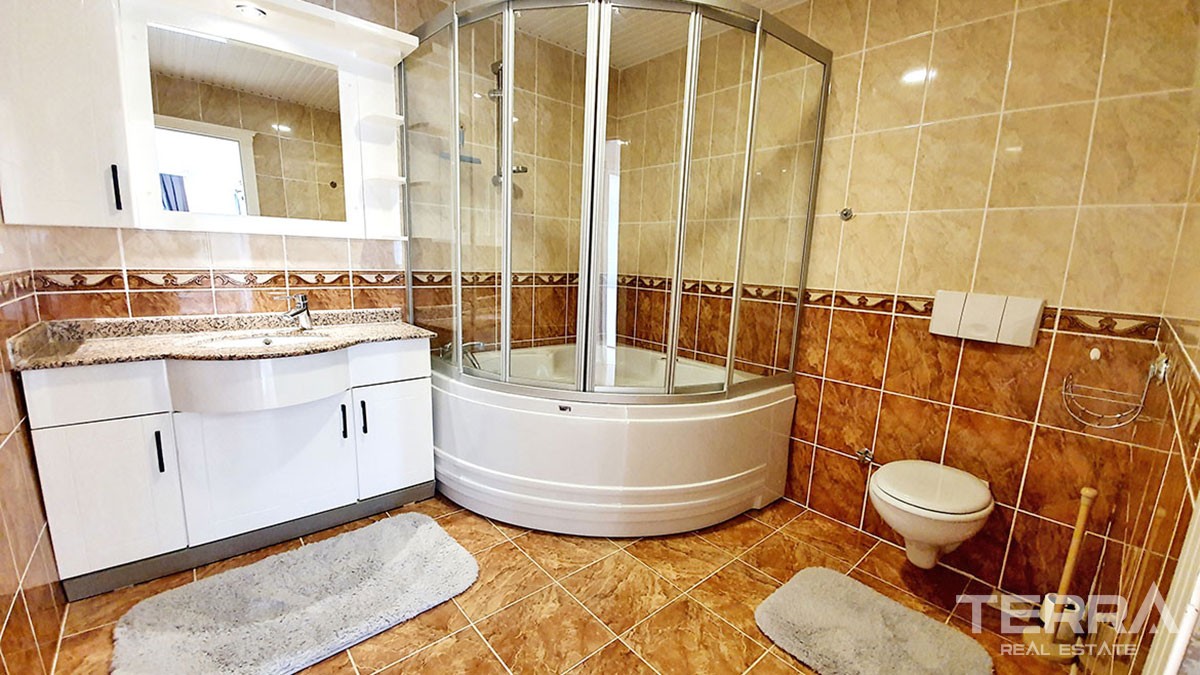 Apartment for Sale in Alanya Mahmutlar within Walking Beach Distance - 42867