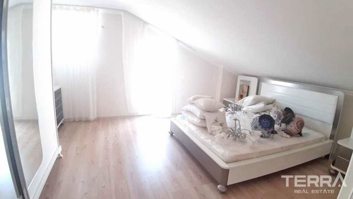 Fethiye Taşyaka Resale Penthouse with Mountain View Ready to Move in - 42885