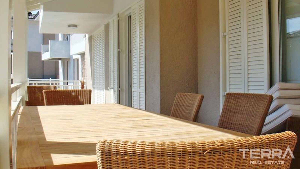 Belle Maison de Cinq Pièces Dans un Cadre Paisible à Göcek Fethiye - 42926