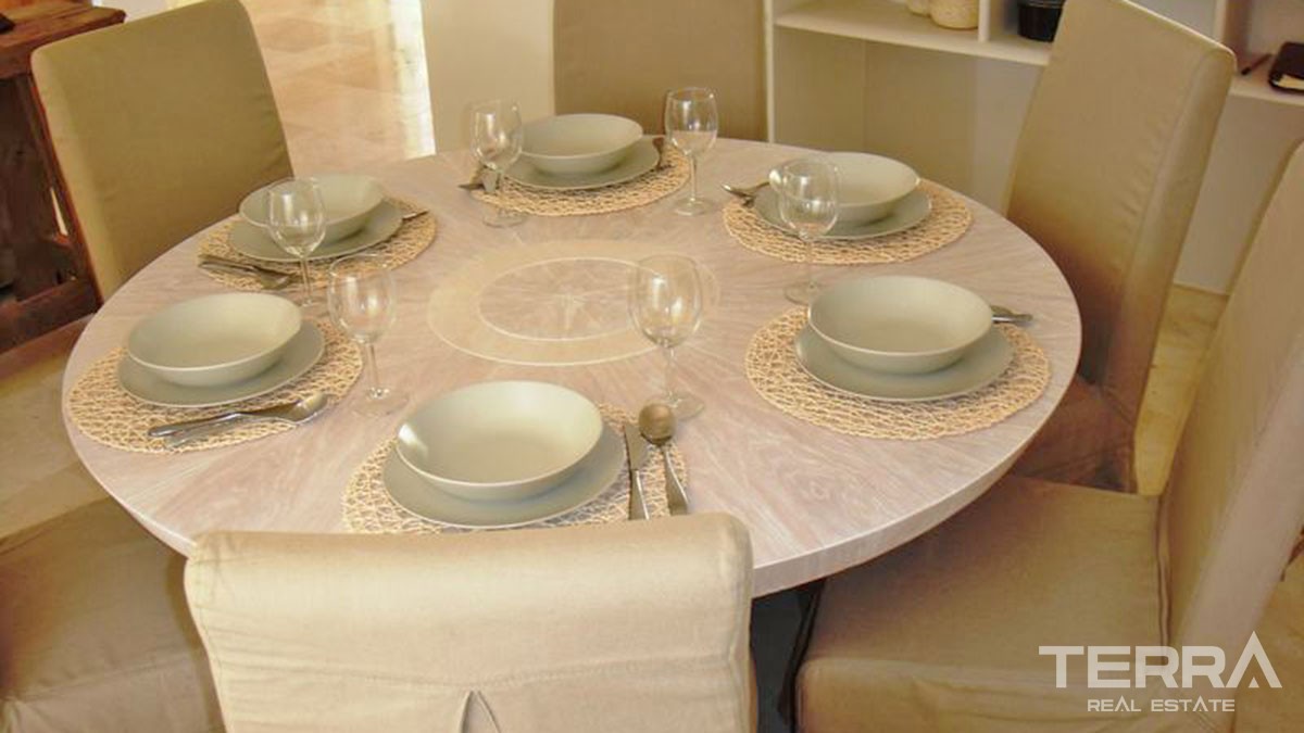 Belle Maison de Cinq Pièces Dans un Cadre Paisible à Göcek Fethiye - 42927
