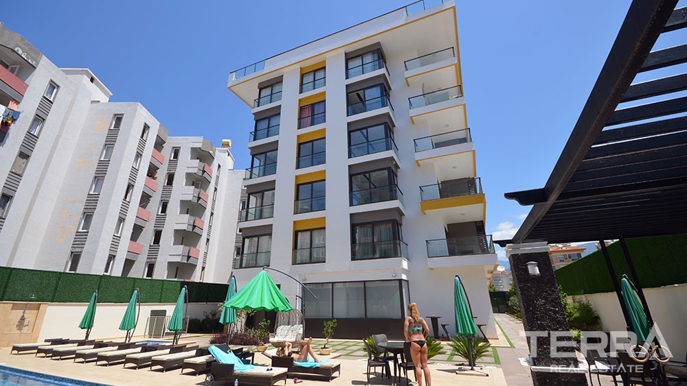 Fantastic 1-Bed Flat with Beach Walking Distance to Buy in Oba Alanya - 43003