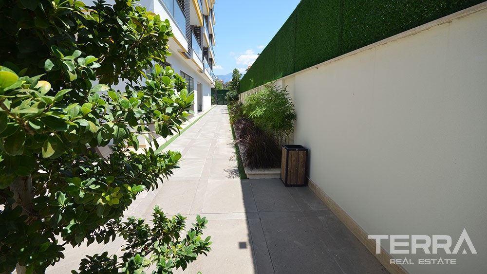 Fantastic 1-Bed Flat with Beach Walking Distance to Buy in Oba Alanya - 43011