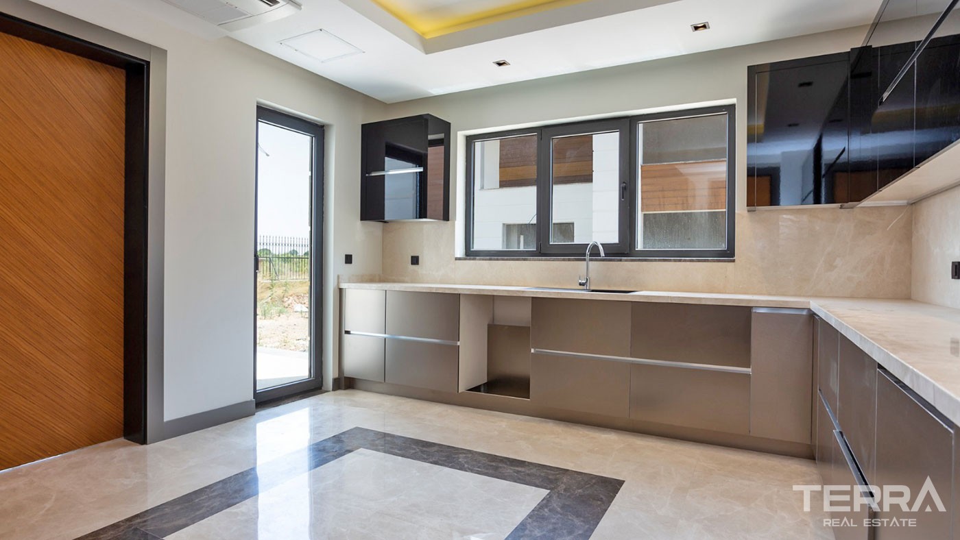 Exclusive Villas in a Marvellous Complex to Buy in Antalya - 43191