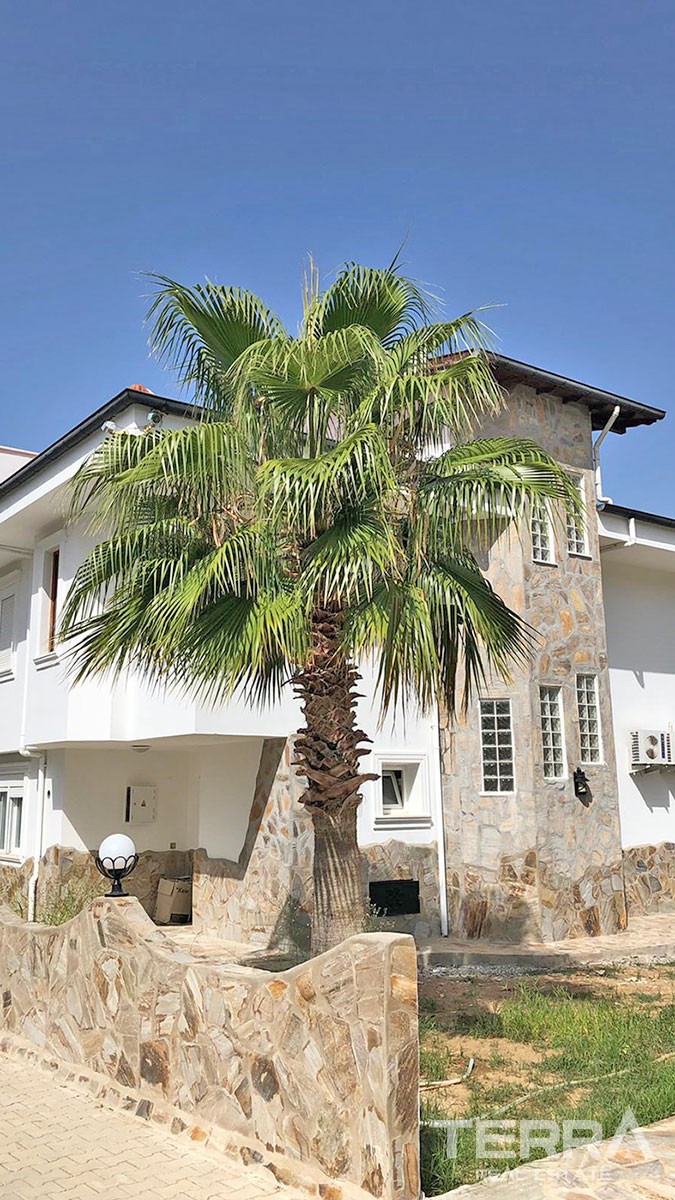 Villas with Splendid Amenities and Green Area for Sale in Alanya - 43766
