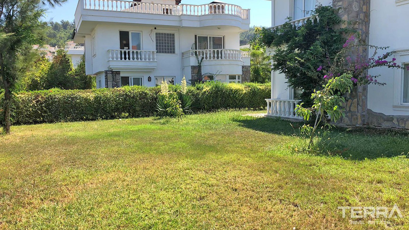 Villas with Splendid Amenities and Green Area for Sale in Alanya - 43803
