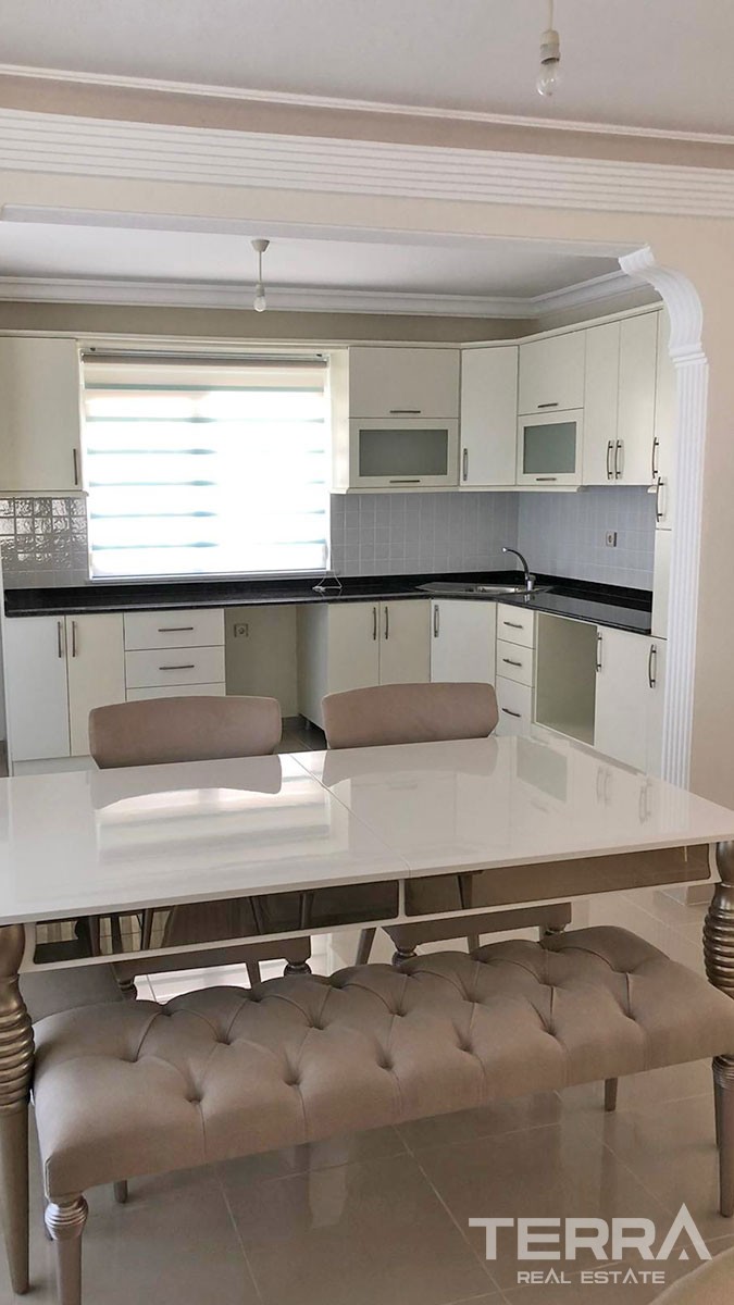 Villas with Splendid Amenities and Green Area for Sale in Alanya - 43821