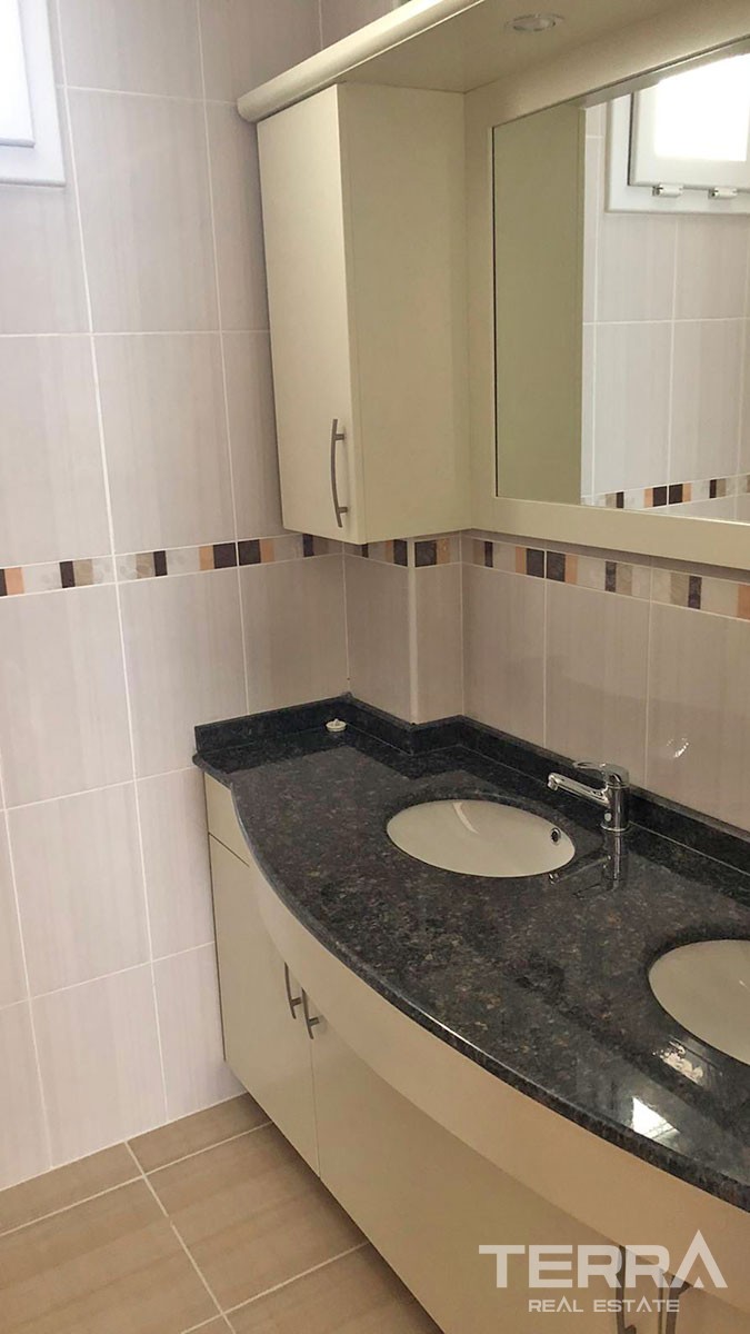 Villas with Splendid Amenities and Green Area for Sale in Alanya - 43828
