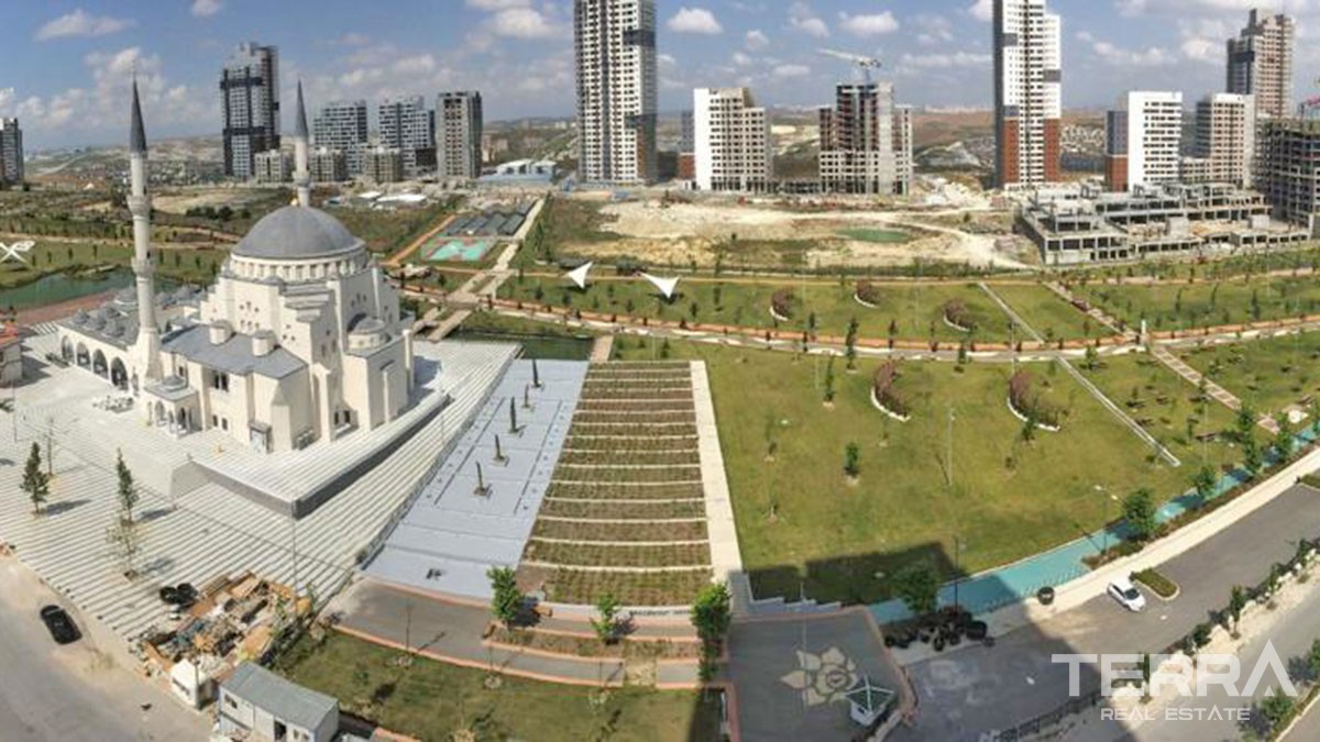 Key-Ready Apartments to Buy in a Luxurious Başakşehir Istanbul Complex - 44171