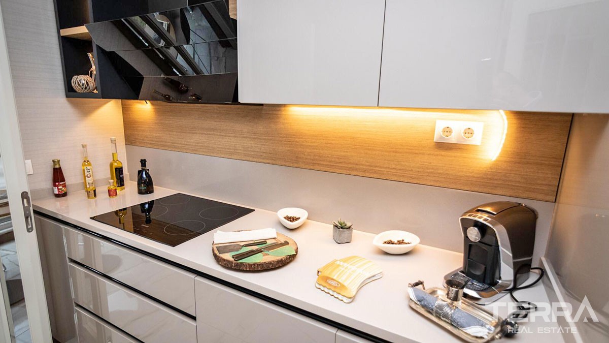 Key-Ready Apartments to Buy in a Luxurious Başakşehir Istanbul Complex - 44190