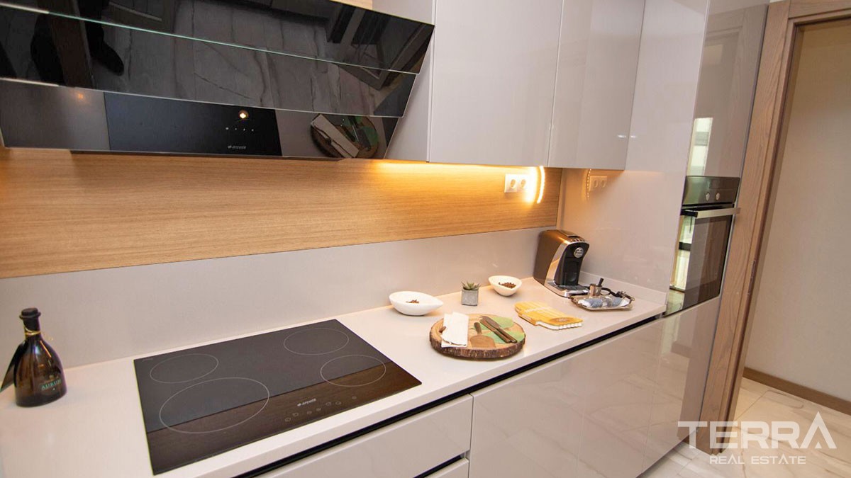 Key-Ready Apartments to Buy in a Luxurious Başakşehir Istanbul Complex - 44205