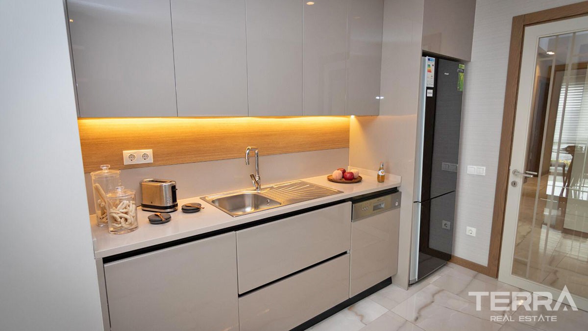 Key-Ready Apartments to Buy in a Luxurious Başakşehir Istanbul Complex - 44218