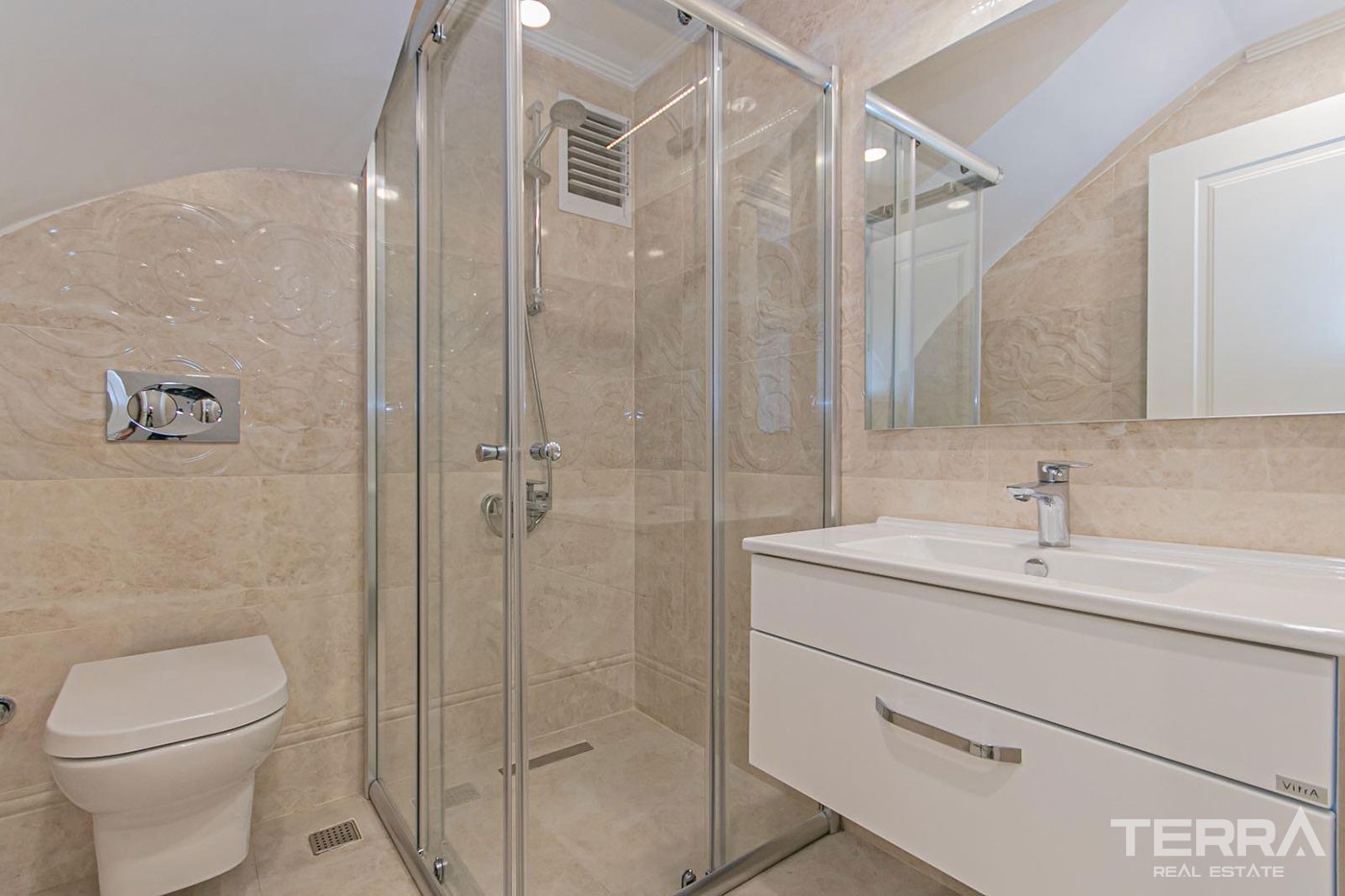 High-Quality Flats to Buy in a Luxurious Complex in Antalya Döşemealtı - 44240