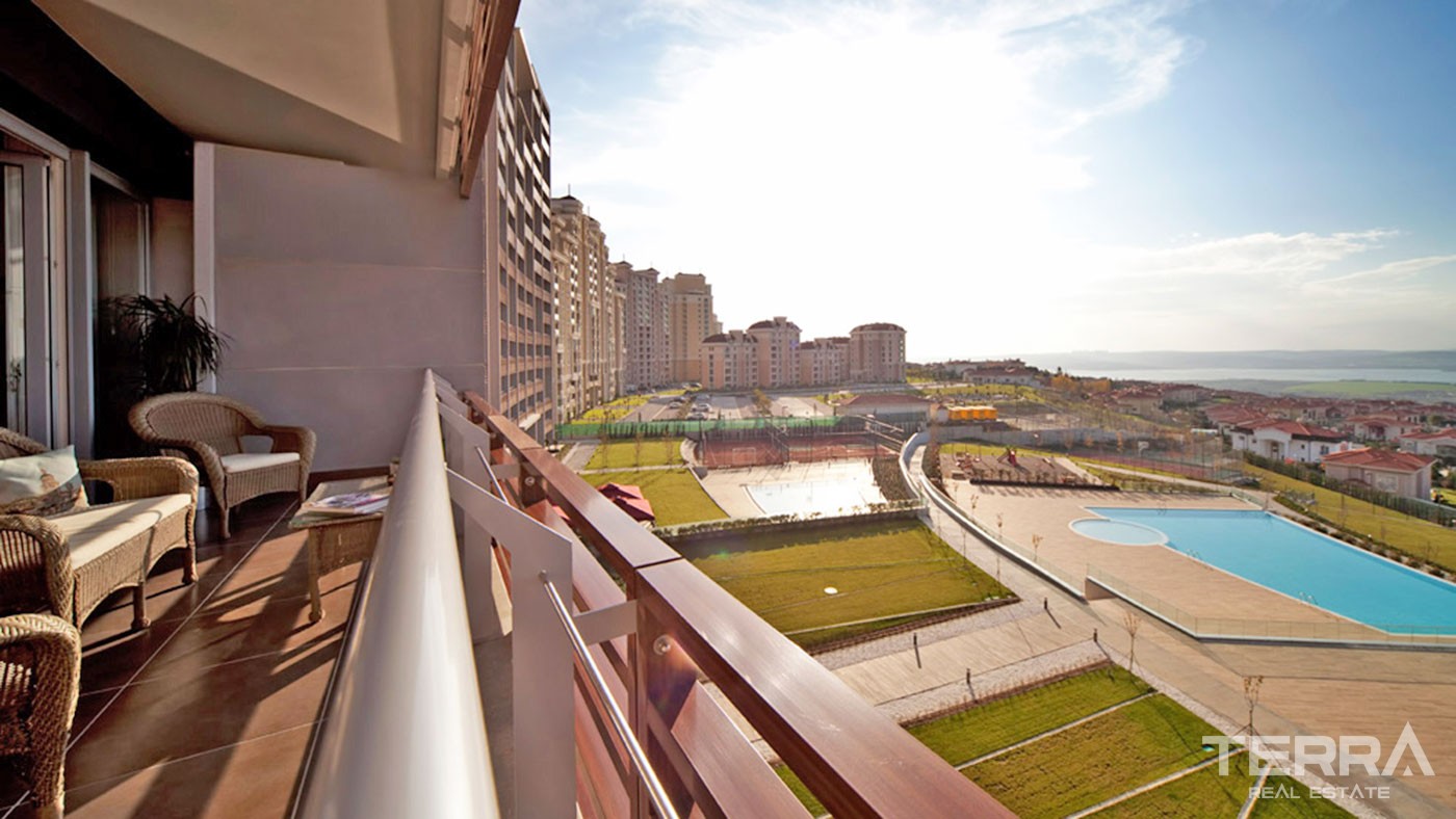 Appartements Spacieux Avec Terrasses à Vendre à Istanbul Büyükçekmece - 44894