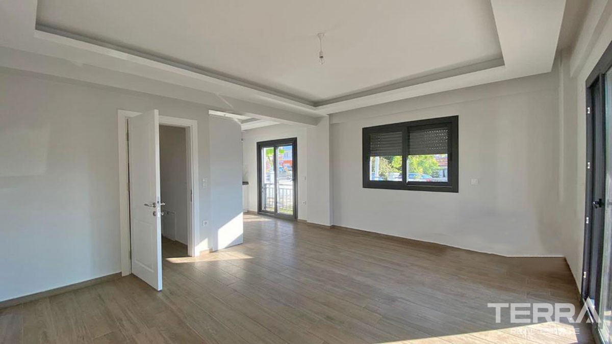 Semi-Detached 4-Bed Villa for Sale in Fethiye Town Center - 45368