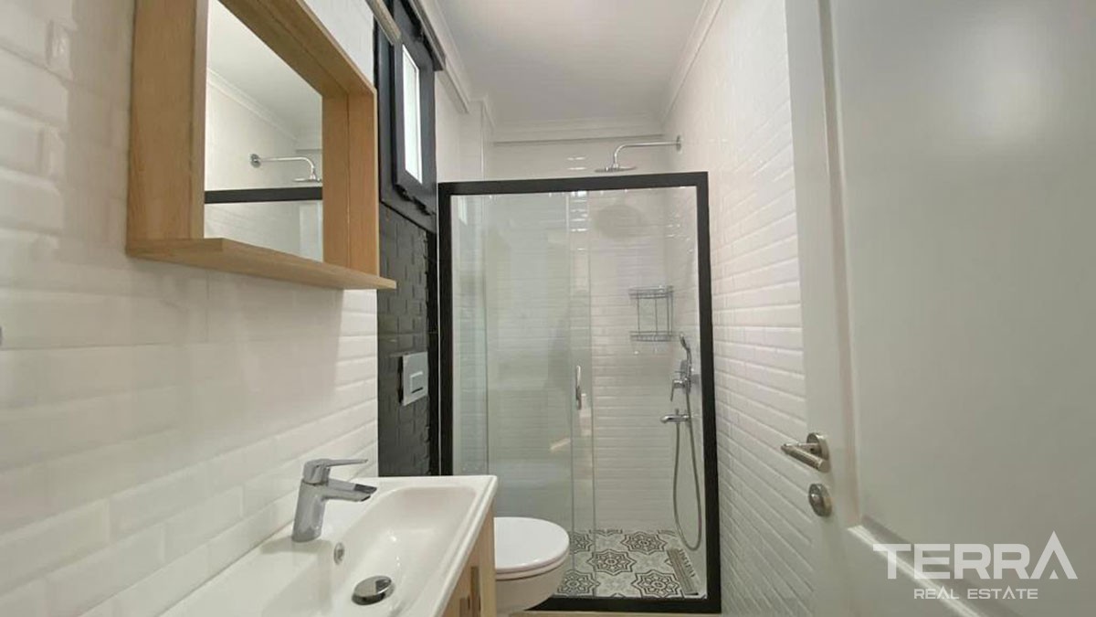 Semi-Detached 4-Bed Villa for Sale in Fethiye Town Center - 45376