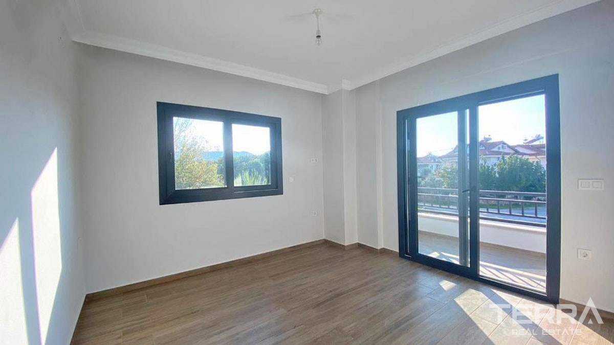 Semi-Detached 4-Bed Villa for Sale in Fethiye Town Center - 45382
