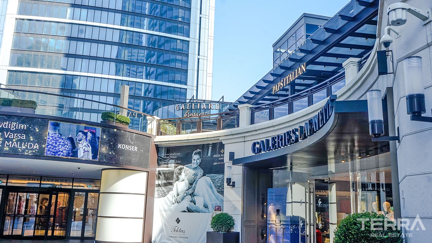 Luxury Flats for Sale in a Multifuncional Complex in Üsküdar Istanbul - 45773