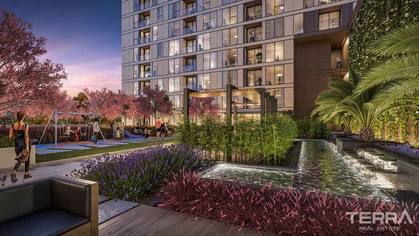 Centrally Located Apartments for Sale in Topkapı Area of Istanbul - 45613