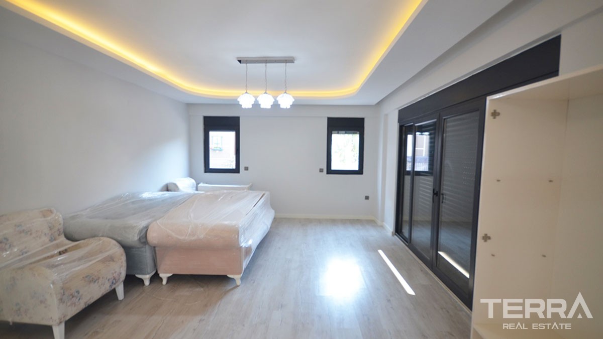Roomy Separate Villa for Sale Centrally Located in Fethiye - 46048