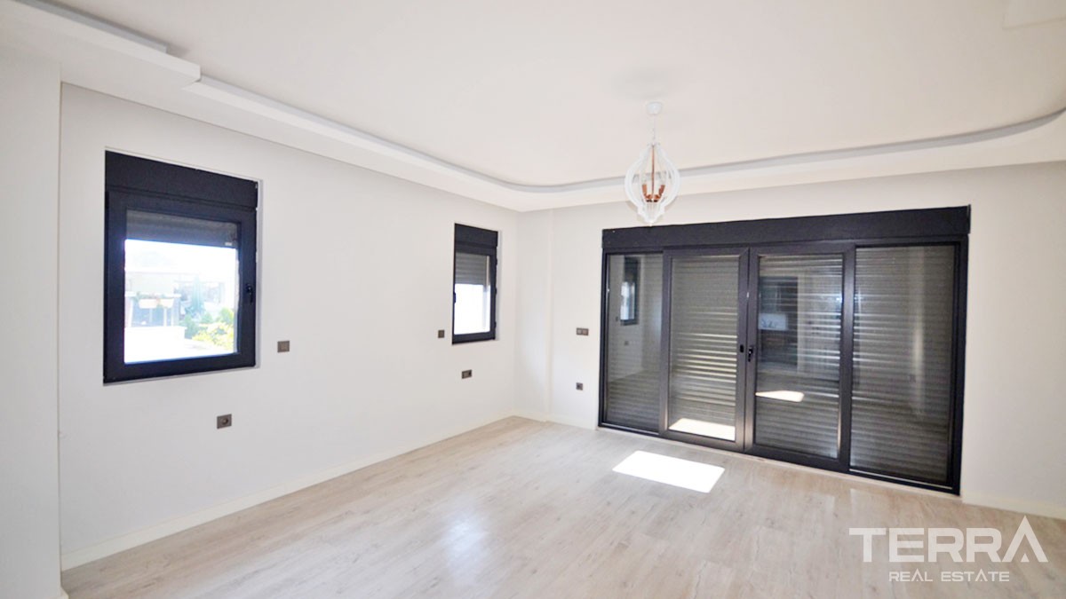 Roomy Separate Villa for Sale Centrally Located in Fethiye - 46052