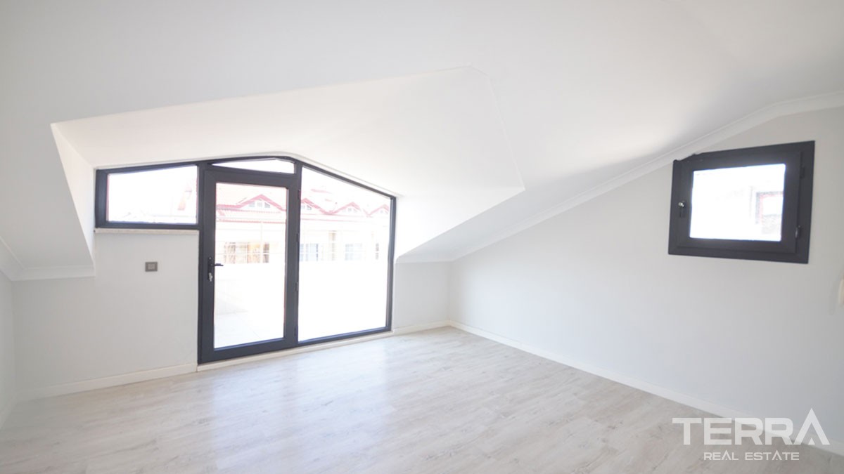 Roomy Separate Villa for Sale Centrally Located in Fethiye - 46054