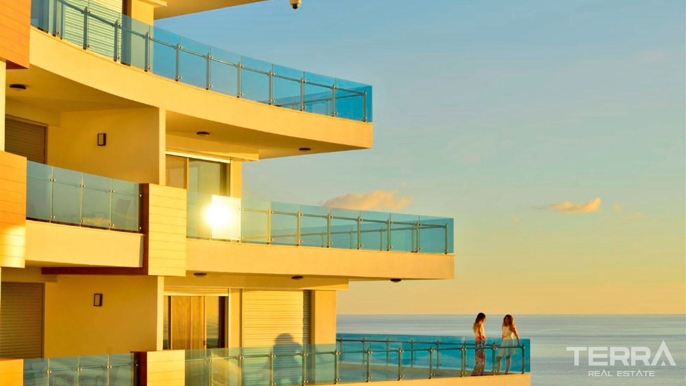 Luxury Apartments to Buy in a 5-Star Hotel Concept in Alanya Konaklı - 100046
