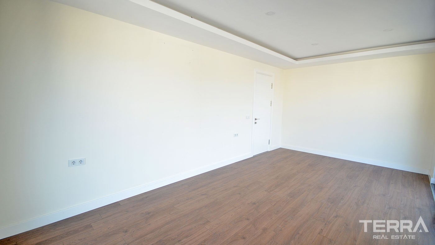 Spacieux Appartement en Duplex Avec 5 Chambres à Alanya Centre-Ville - 46482