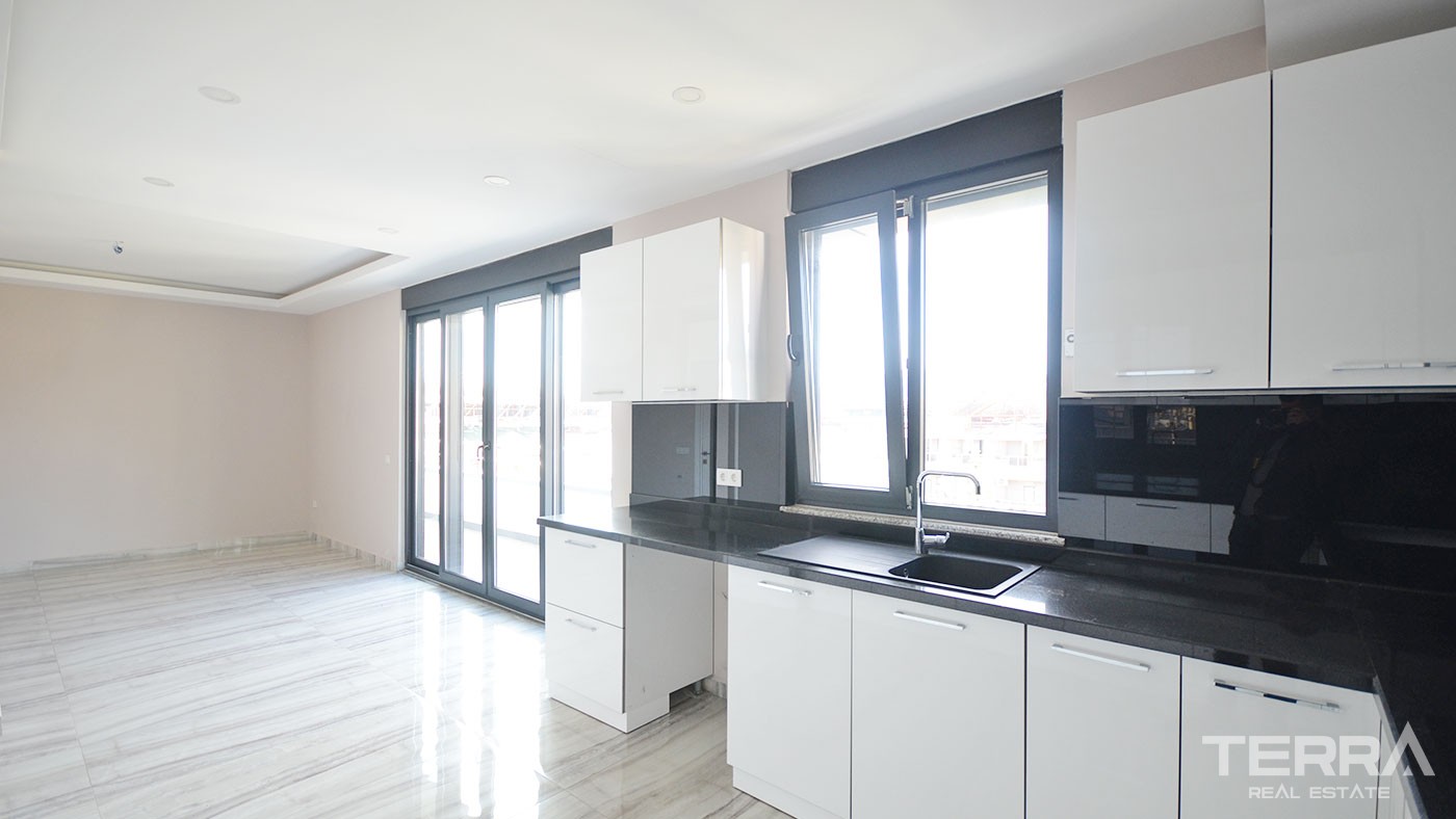 Spacieux Appartement en Duplex Avec 5 Chambres à Alanya Centre-Ville - 46490