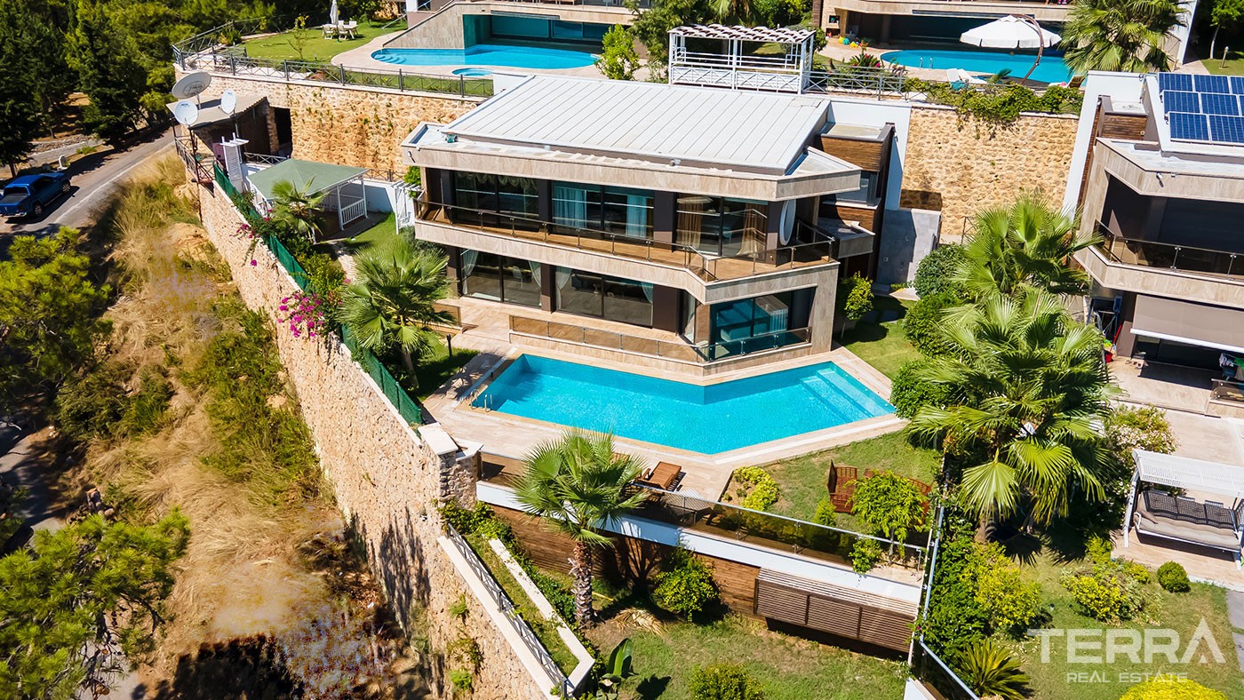 Smart Home Villa with a Splendid Sea-View to buy in Alanya Bektaş - 46662