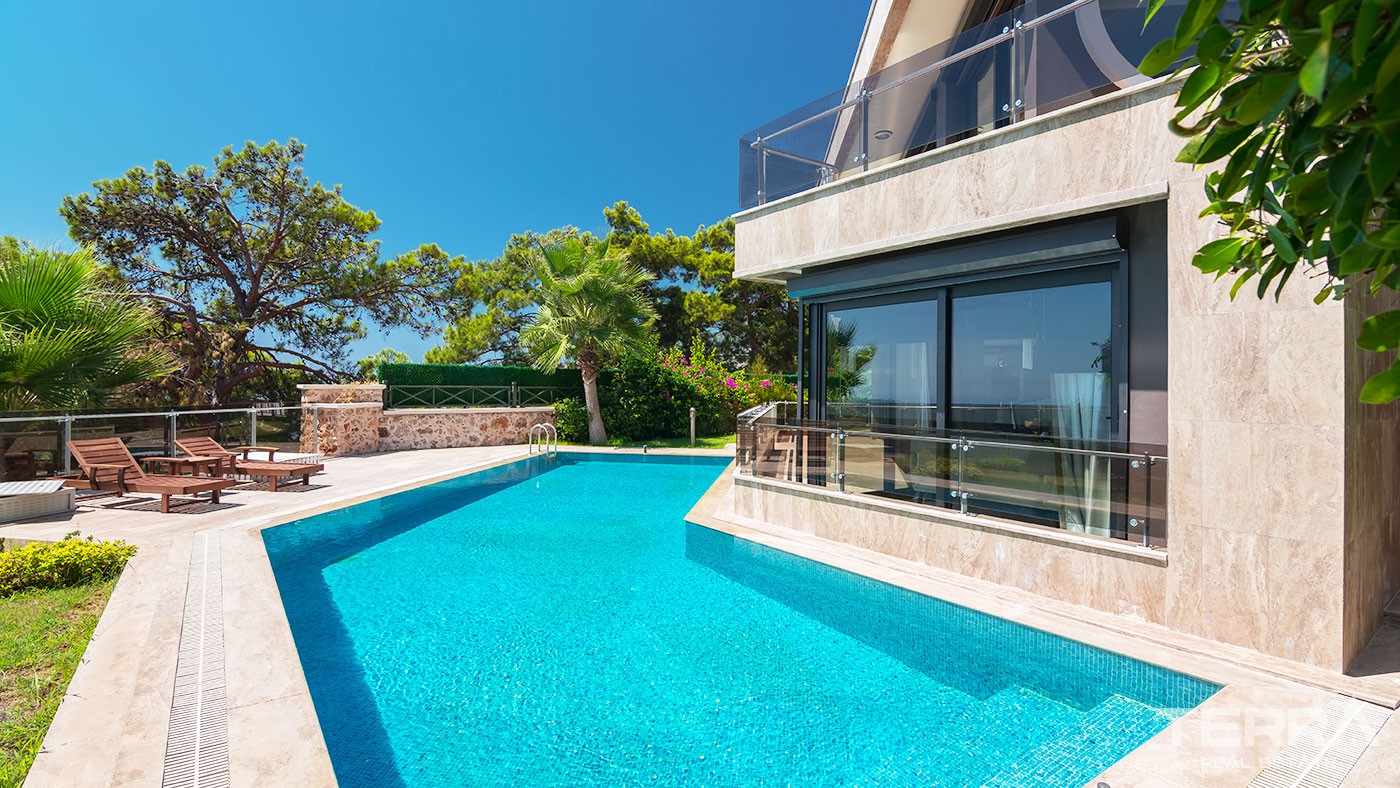 Smart Home Villa with a Splendid Sea-View to buy in Alanya Bektaş - 46669