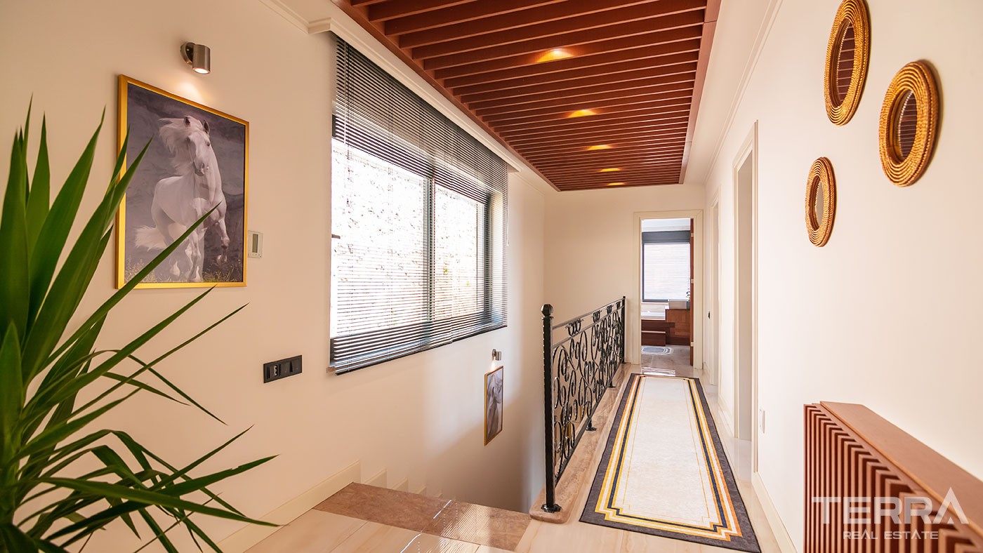 Smart Home Villa with a Splendid Sea-View to buy in Alanya Bektaş - 46713