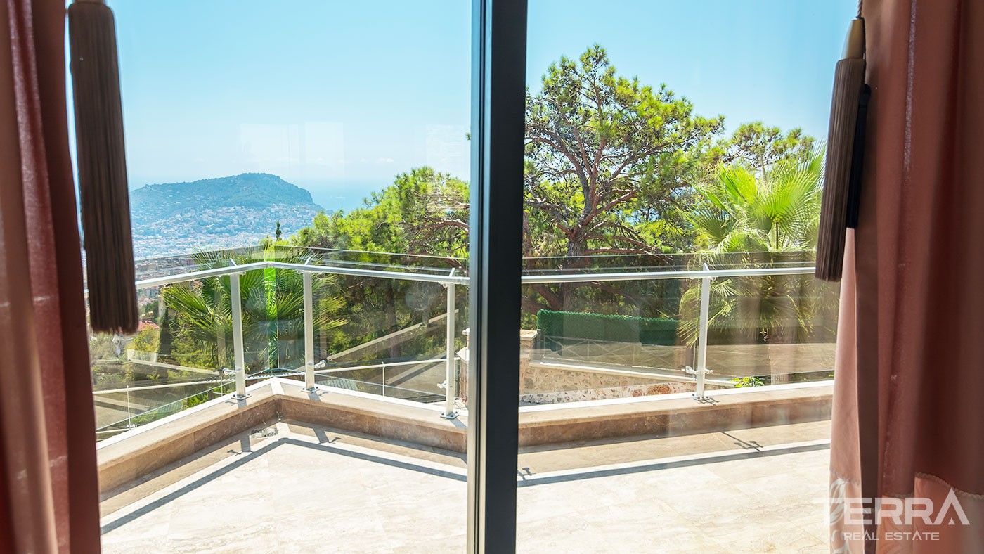 Smart Home Villa with a Splendid Sea-View to buy in Alanya Bektaş - 46726