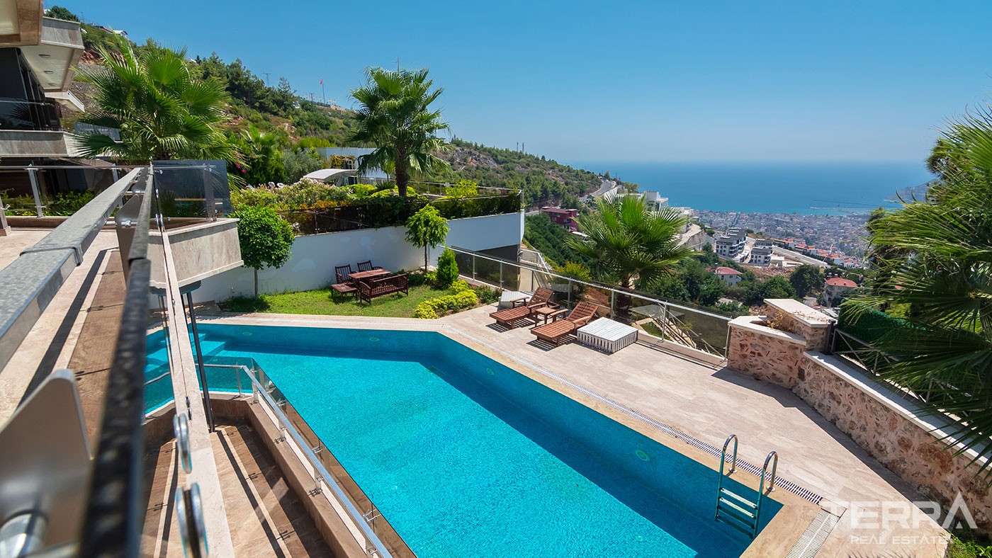 Smart Home Villa with a Splendid Sea-View to buy in Alanya Bektaş - 46732