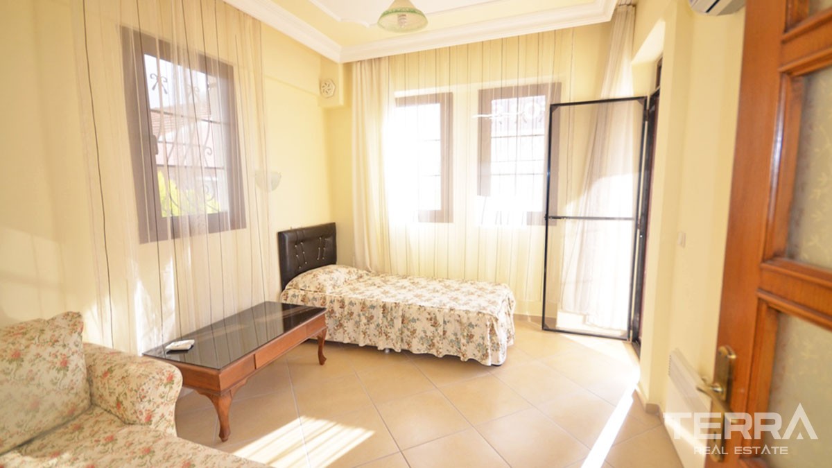 Large Detached Villa to Buy in Fethiye Çalış and Ready to Move in - 47017