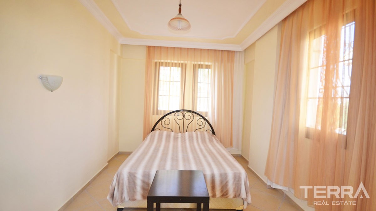 Large Detached Villa to Buy in Fethiye Çalış and Ready to Move in - 47018