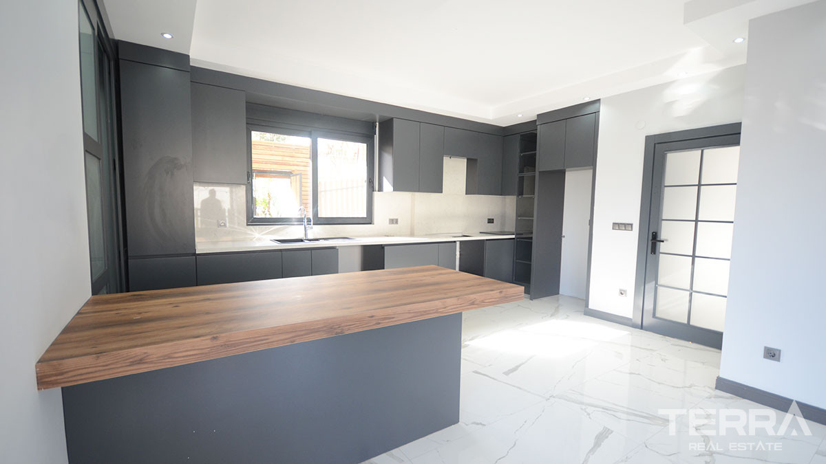 Fabiolous Villa for Sale Located on the Beautiful Alanya Peninsula - 48224