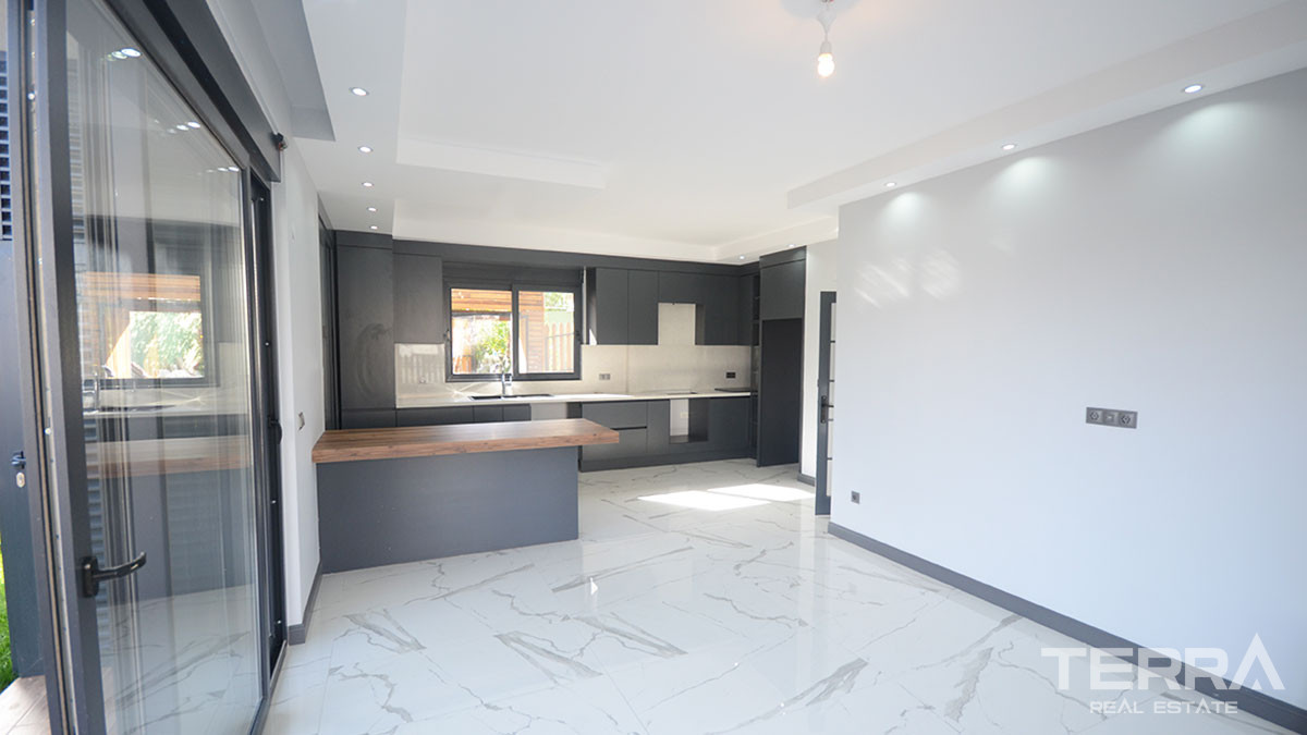 Fabiolous Villa for Sale Located on the Beautiful Alanya Peninsula - 48225