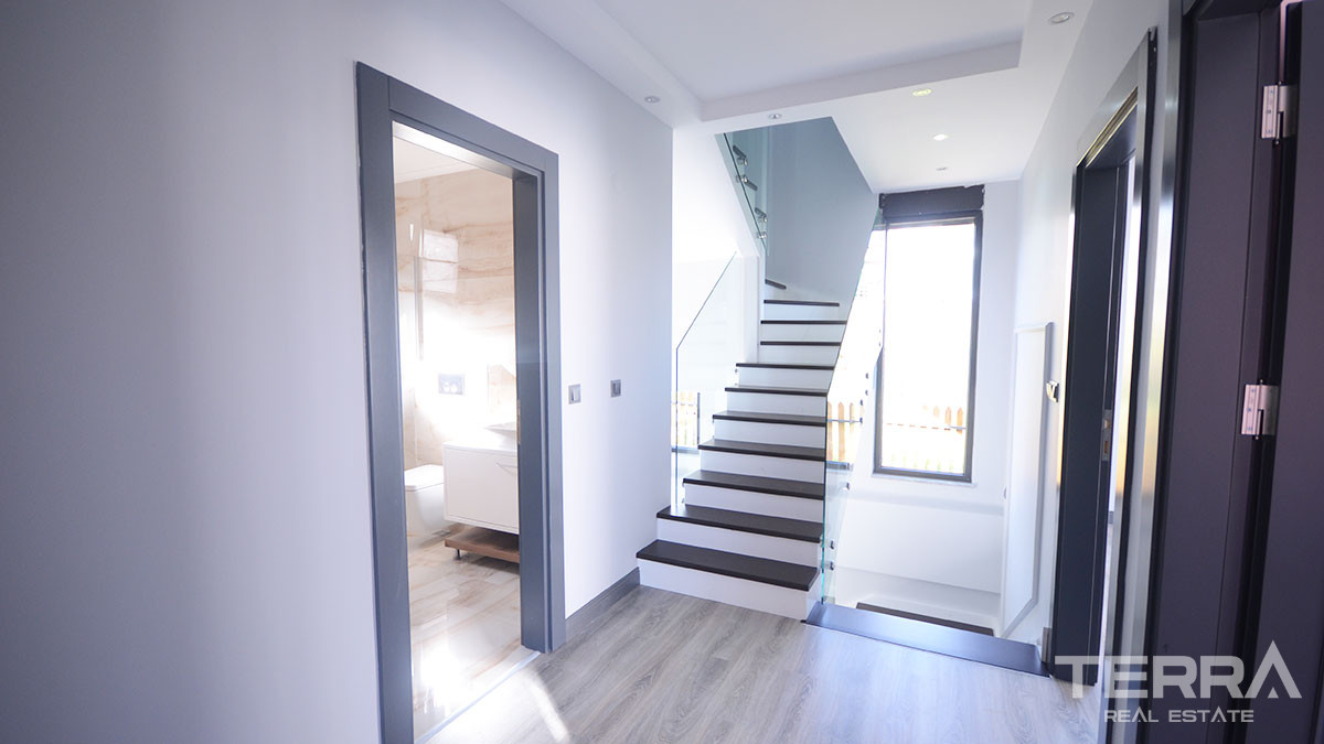 Fabiolous Villa for Sale Located on the Beautiful Alanya Peninsula - 48240