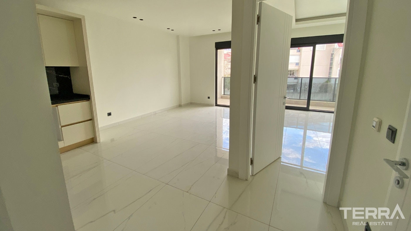 New Apartments to Buy in Alanya Oba Close to the Beach & Shopping Mall - 99811