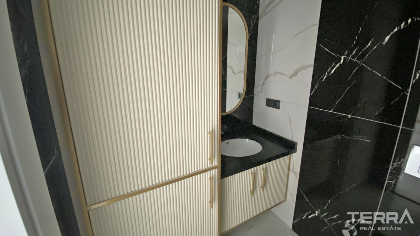 New Apartments to Buy in Alanya Oba Close to the Beach & Shopping Mall - 99814