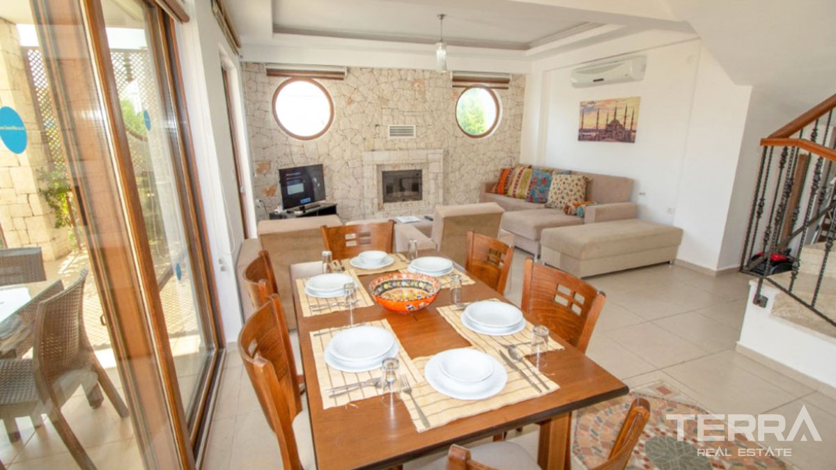 Roomy Detached Villa with Private Pool Resale in Fethiye Hisarönü - 48775
