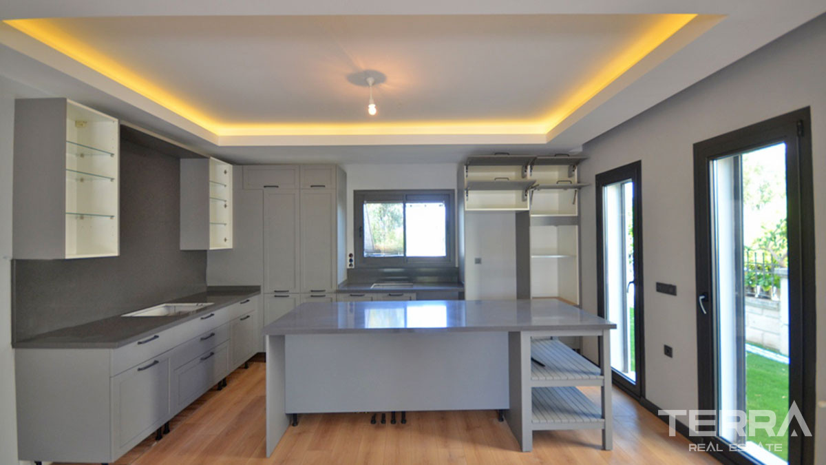 New Villa to Buy in Çalış Fethiye Within Walking Beach Distance - 58372