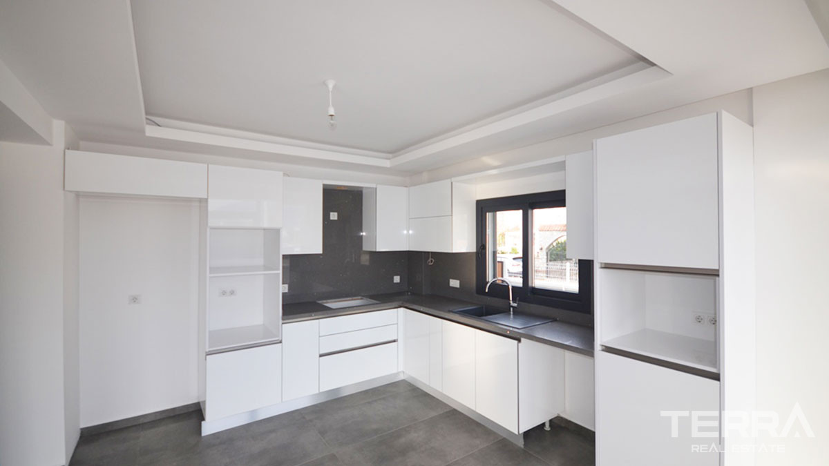 Detached Villa With a Sea-view & Private Pool for Sale in Fethiye Town - 49338